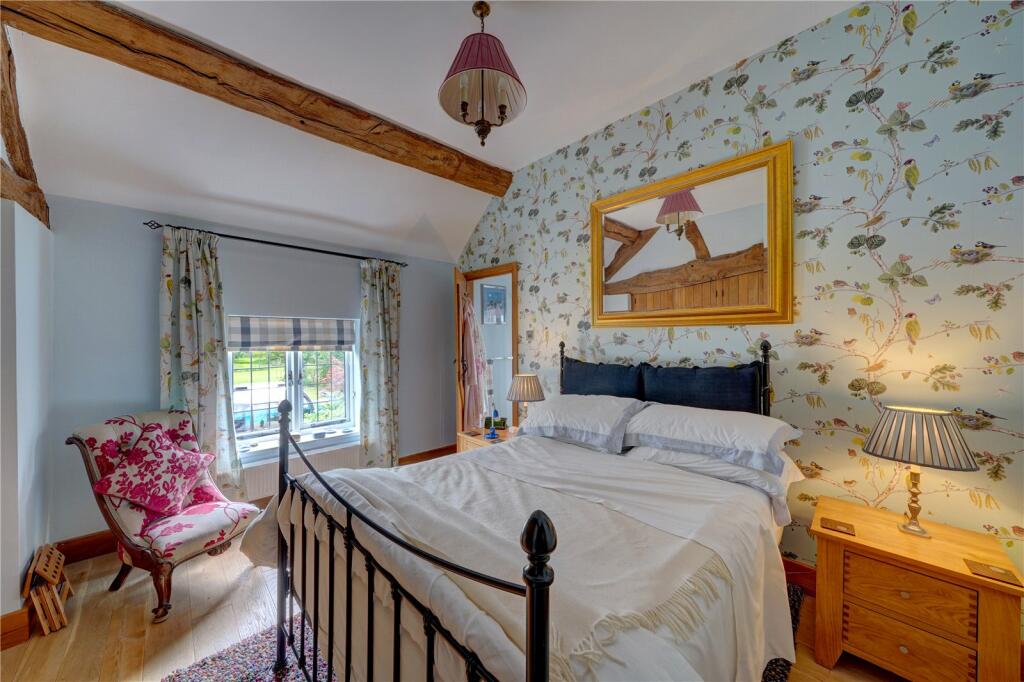 Additional property image - Dale Lane, Lickey End, Worcestershire, B60
