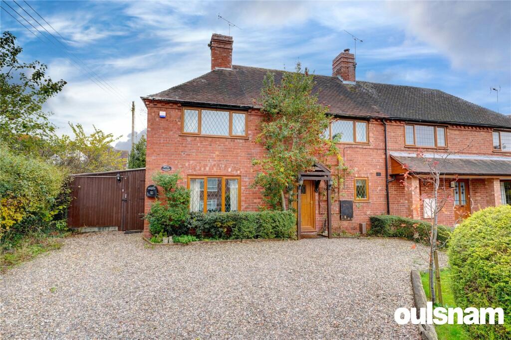 3 bedroom semidetached house for sale in The Glebe, Beoley, Redditch, B98