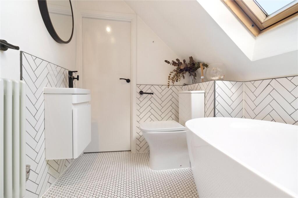Additional property image - Sandhills Green, Alvechurch, Birmingham, Worcestershire, B48