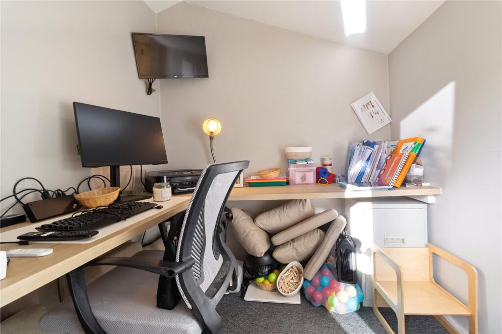 Additional property image - Sandhills Green, Alvechurch, Birmingham, Worcestershire, B48