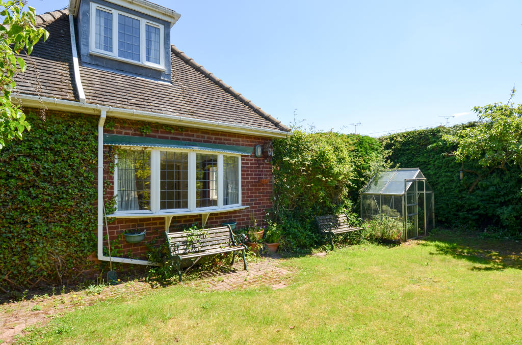 3 bedroom bungalow for sale in Ashmead Drive, Cofton Hackett