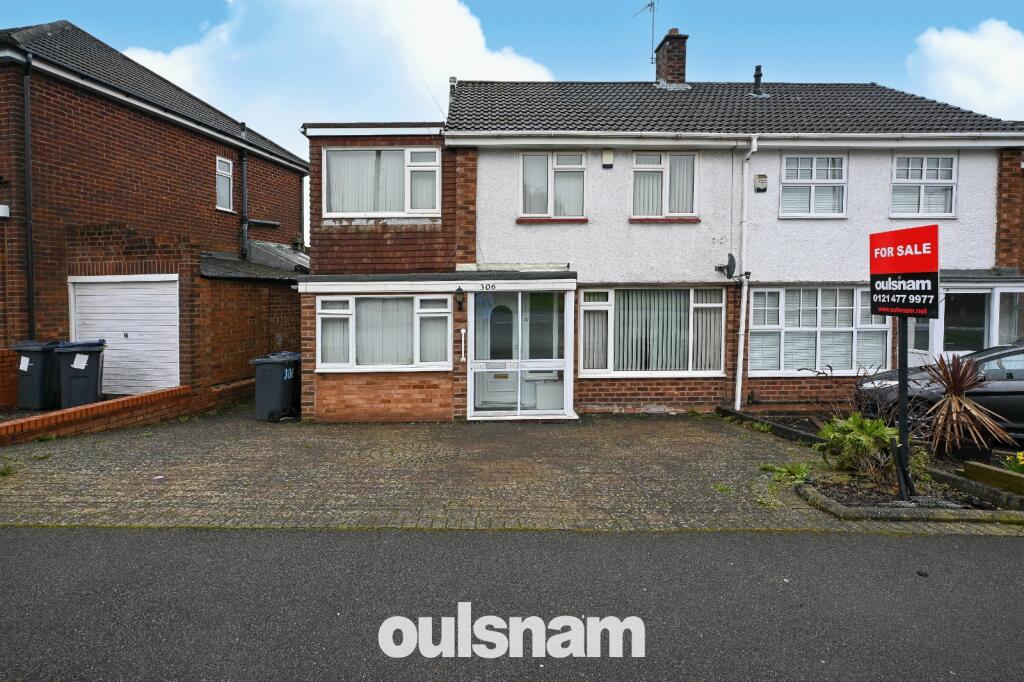 3 bedroom semidetached house for sale in Longbridge Lane, West Heath