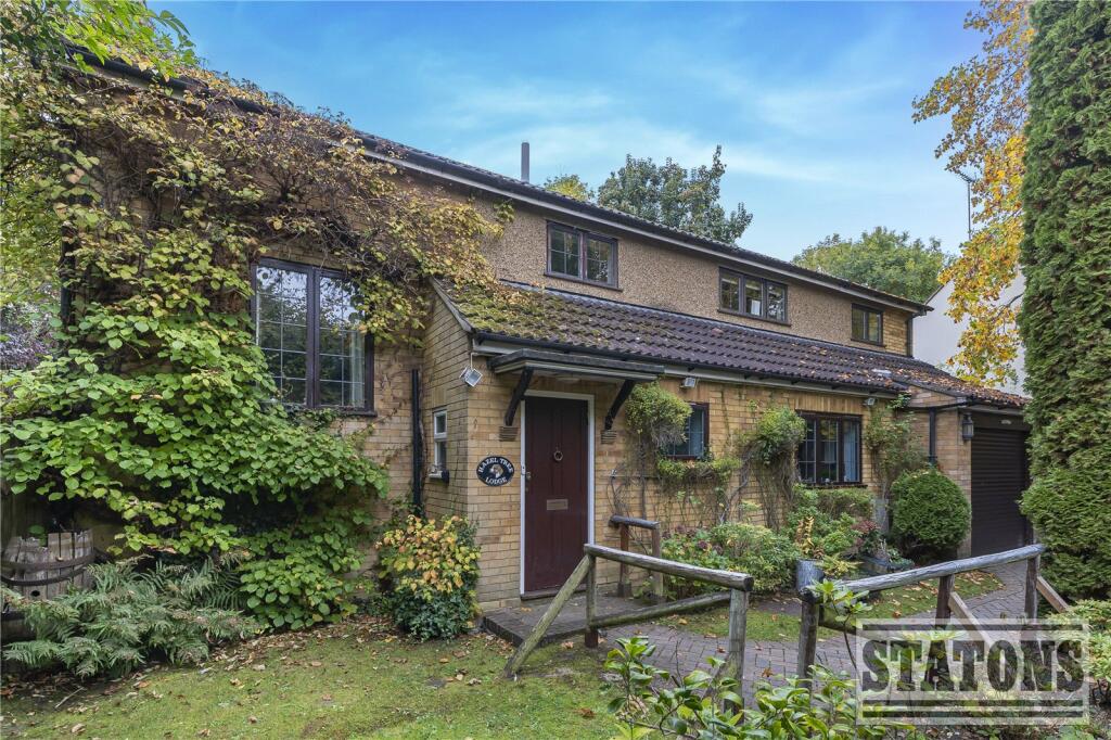 Main image of property: Back Lane, Letchmore Heath, Watford, Hertfordshire, WD25