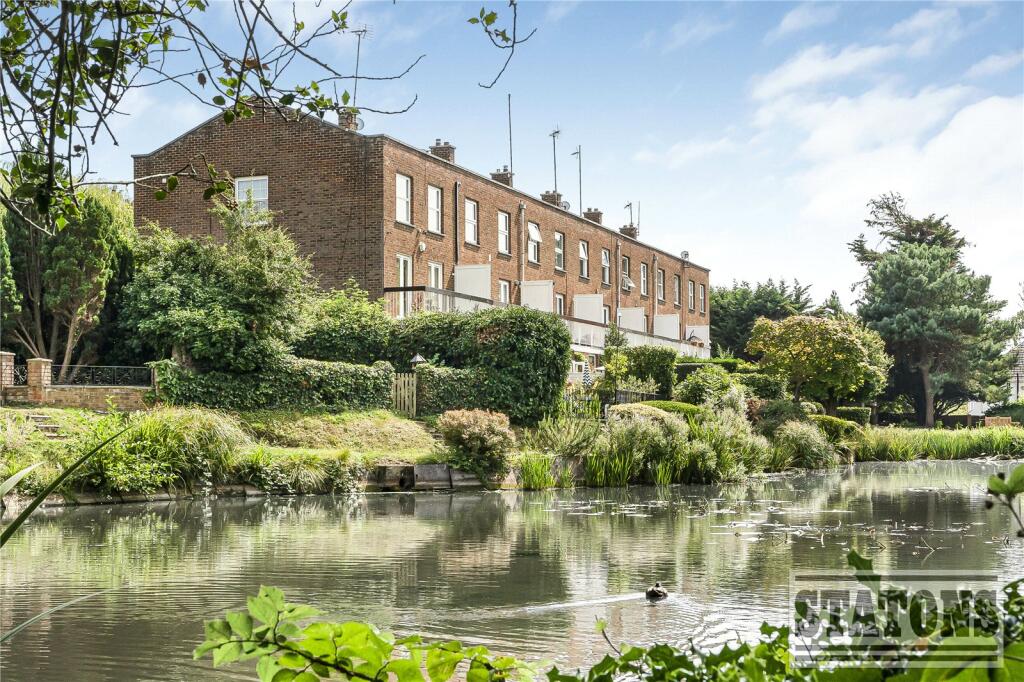 Main image of property: Baxendale, Whetstone, London, N20