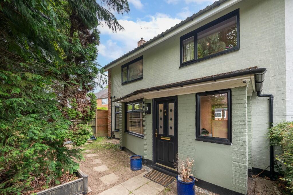 Main image of property: Crawley, RH11