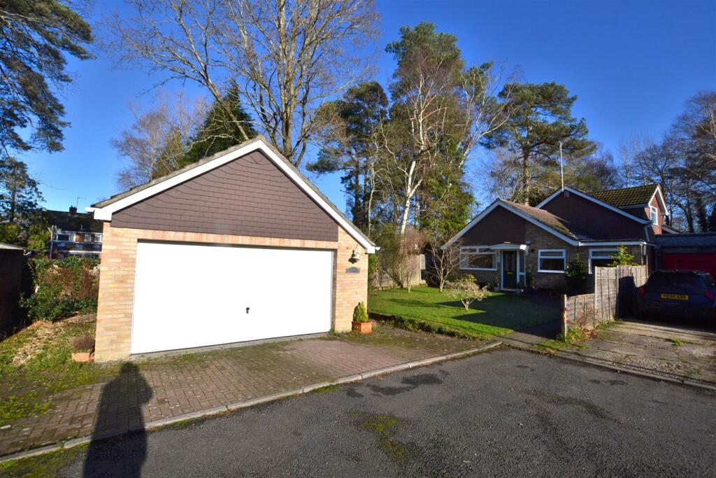 Main image of property: Regent Close, Fleet