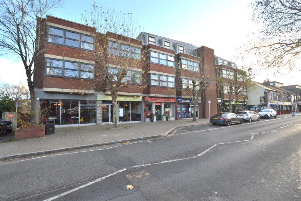 Main image of property: Richmond Court, Fleet Road, Fleet