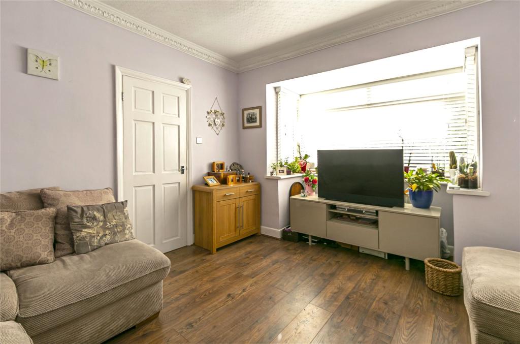 3 bedroom semidetached house for sale in Gwynne Road, Parkstone, Poole