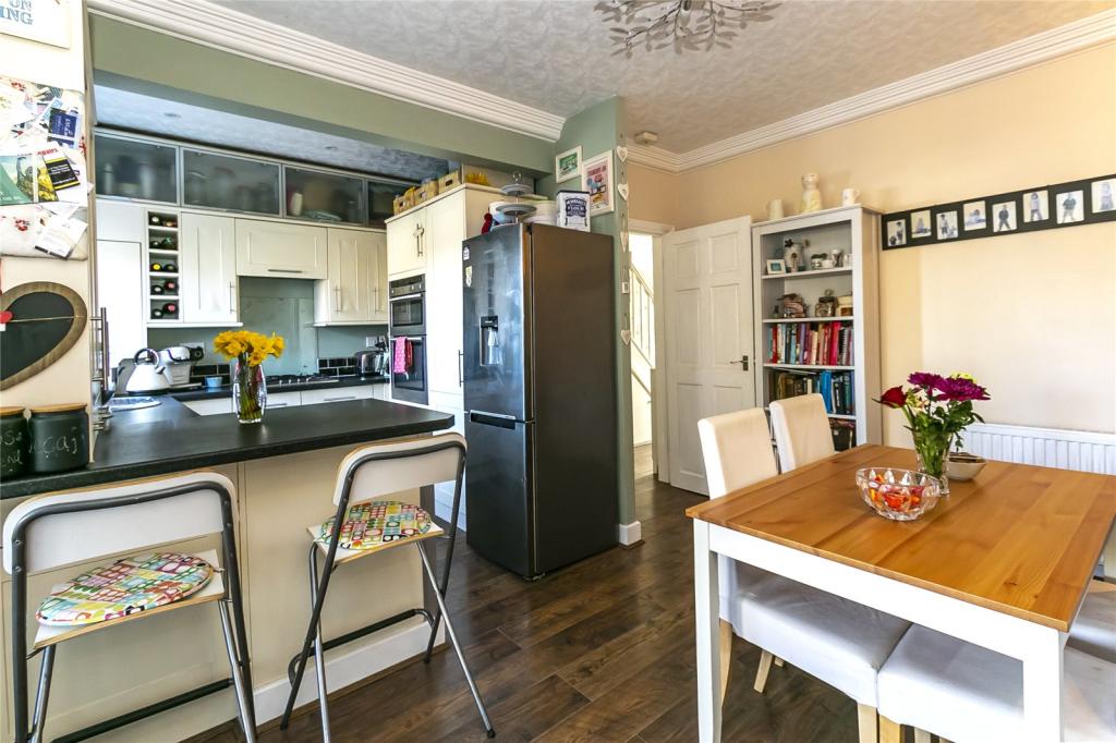 3 bedroom semidetached house for sale in Gwynne Road, Parkstone, Poole