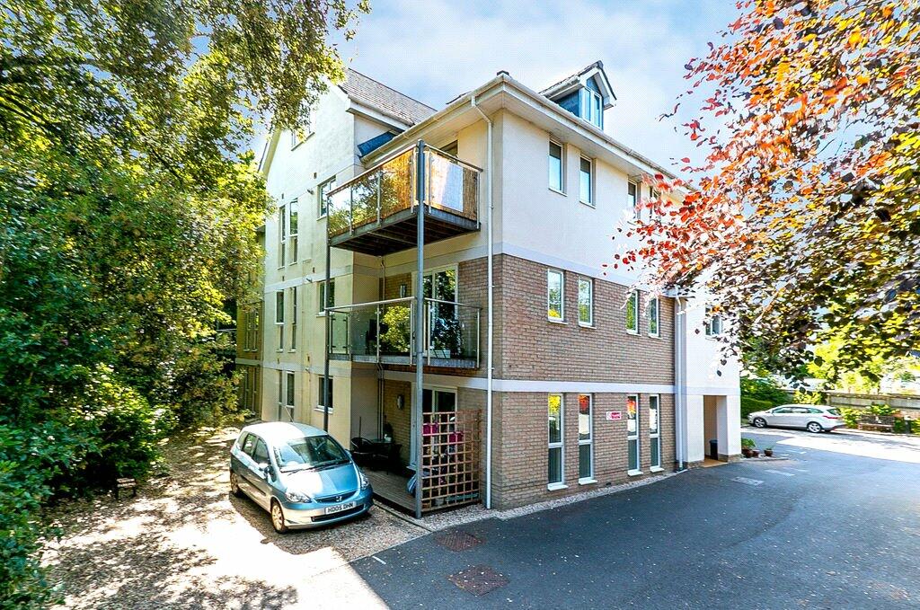 2 bedroom apartment for sale in North Road, Lower Parkstone, Poole