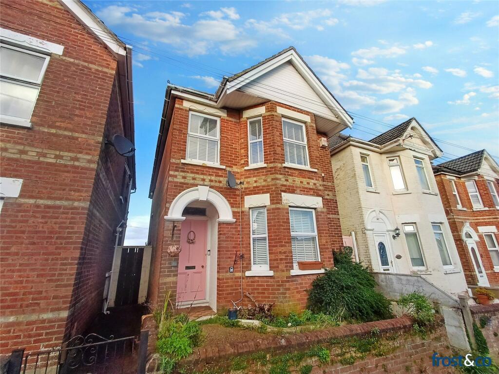 3 bedroom detached house for sale in Lyell Road, Parkstone, Poole, Dorset, BH12