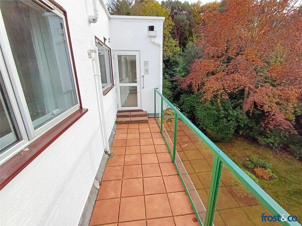 Additional property image - Avalon, Lilliput, Poole, Dorset, BH14