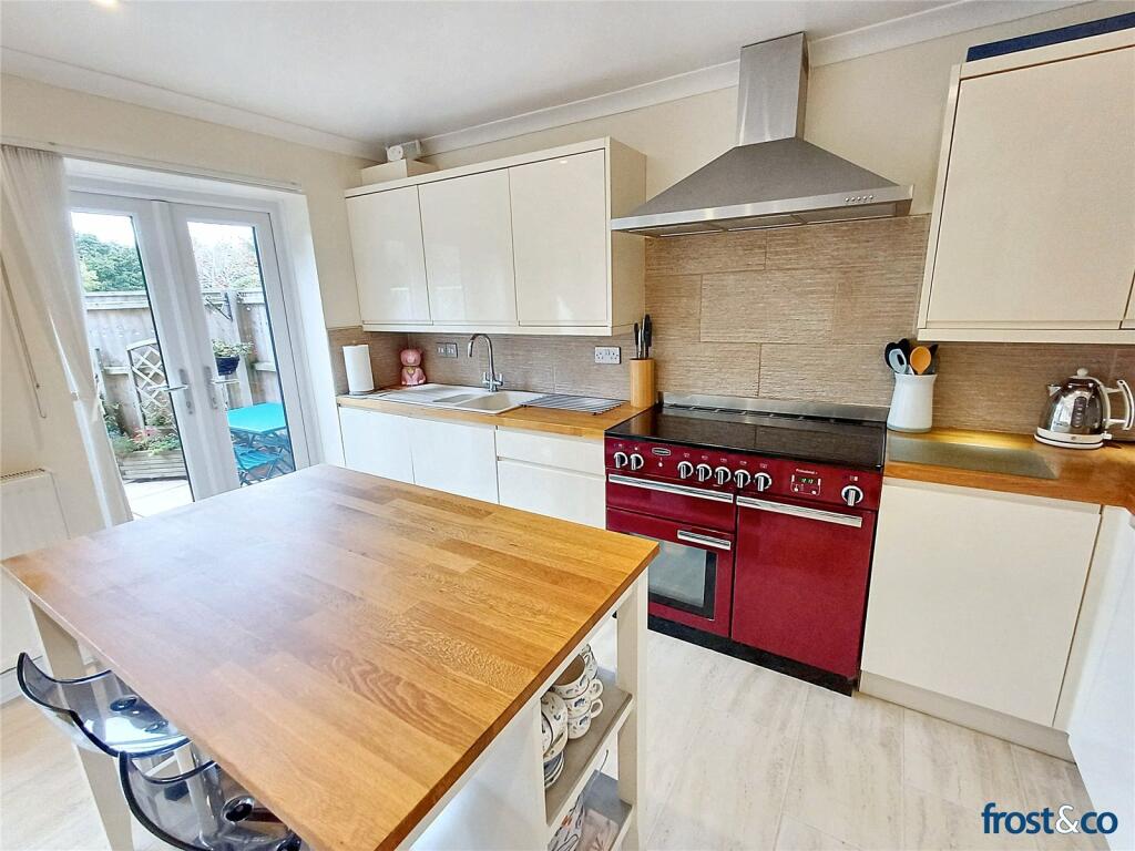 Additional property image - Catalina Drive, Baiter Park, Poole, Dorset, BH15