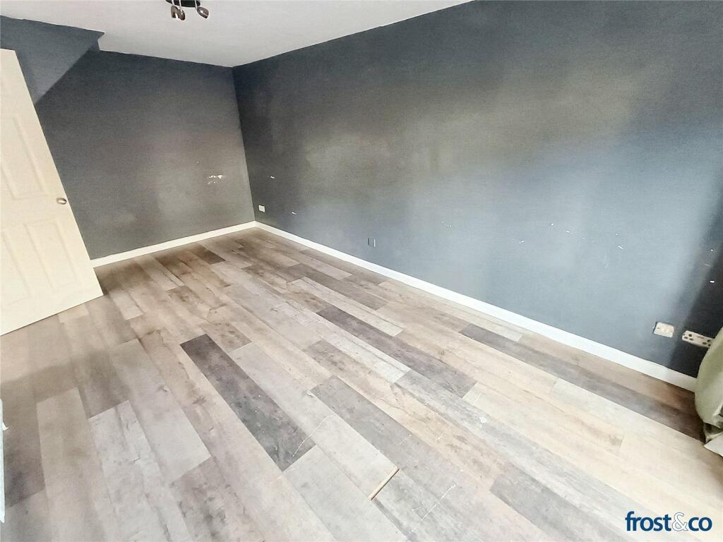 Additional property image - Globe Lane, Poole Town, Dorset, BH15