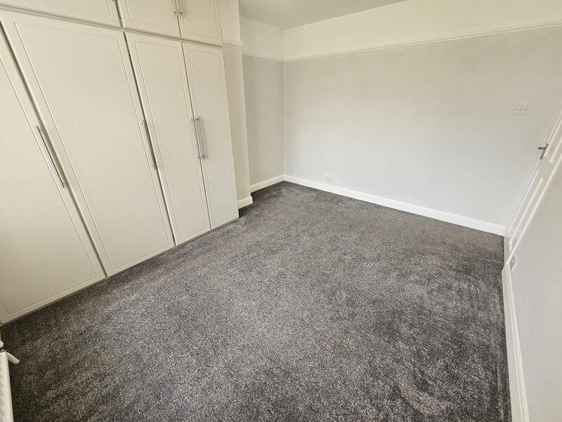 Additional property image - Kelston Grove, Hanham, Bristol