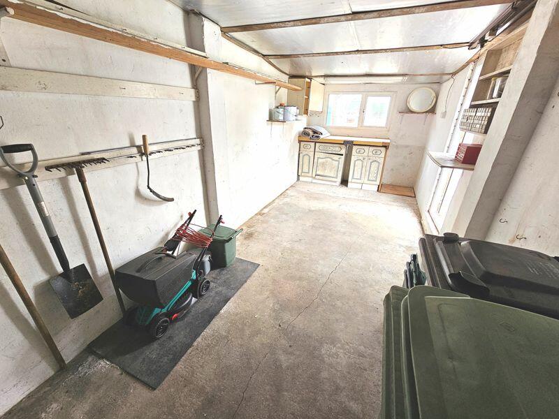 Additional property image - Kelston Grove, Hanham, Bristol