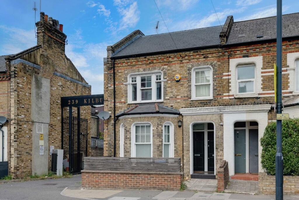 Main image of property: Kilburn Lane, North Kensington