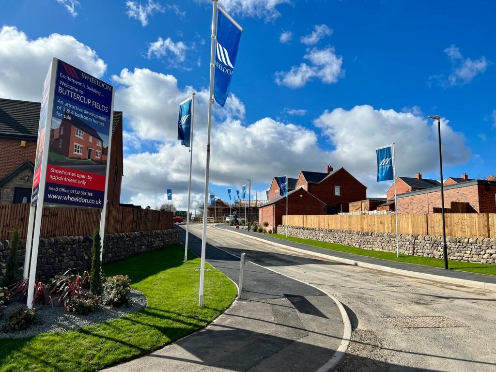 4 bedroom detached house for sale in Belper Lane, Belper , Derbyshire, DE56