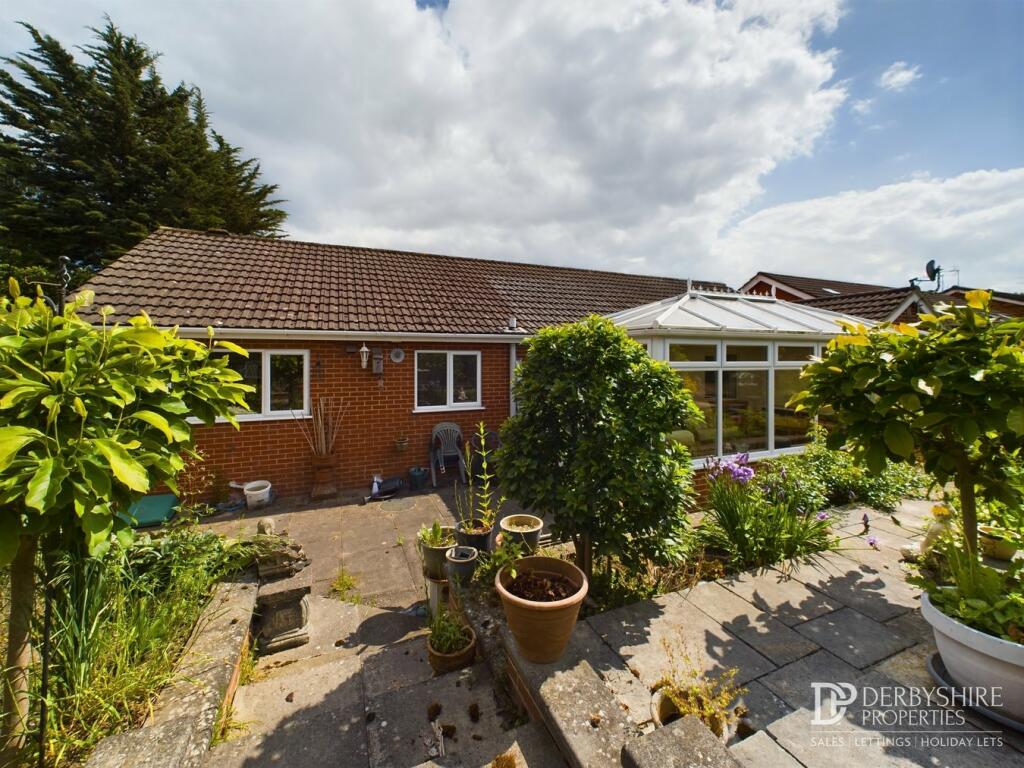 Additional property image - Highfield Close, Loscoe, Heanor, DE75