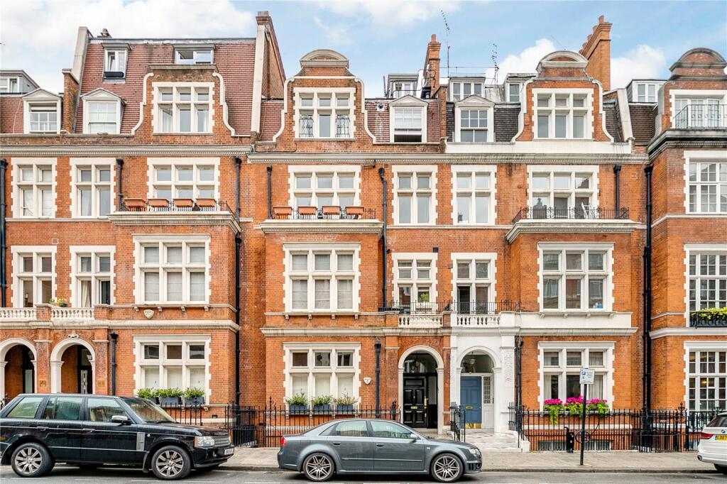 2 bedroom apartment for sale in Palace Court, London, W2