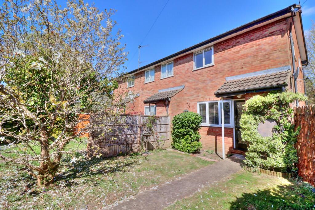 Main image of property: Marlow Court, Plantation Road, Amersham, Buckinghamshire, HP6