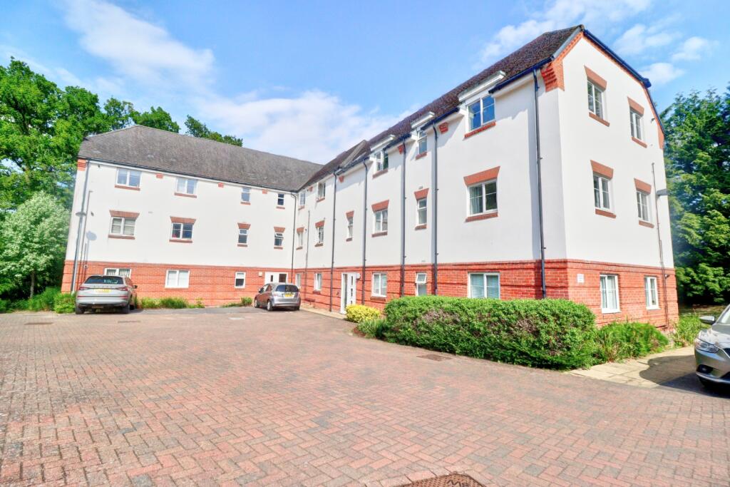 Main image of property: Stubwick Court, Amersham, Buckinghamshire, HP6
