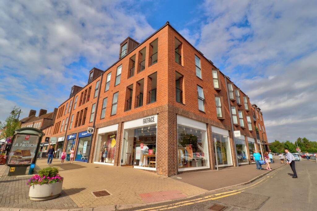 Main image of property: Regents Place, 75 Sycamore Road, Amersham, Buckinghamshire, HP6