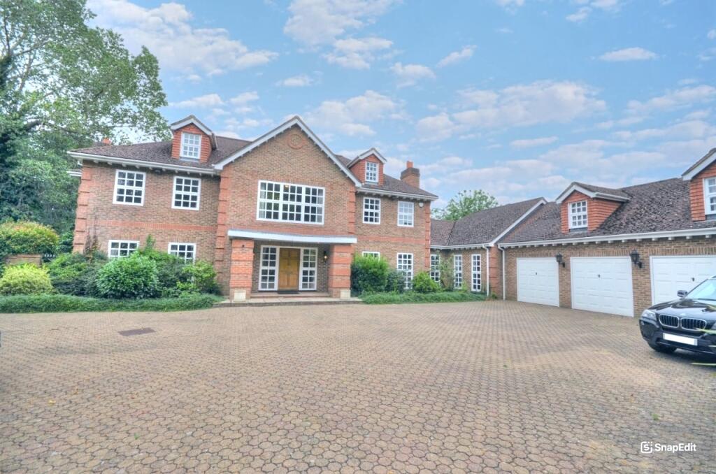 Main image of property: Stoke Park Avenue, Farnham Royal, Buckinghamshire, SL2