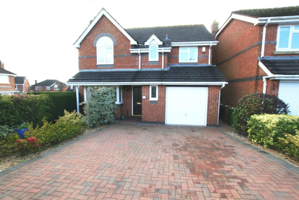 4 bedroom house for rent in Toulouse Drive, Norton, Worcester., WR5