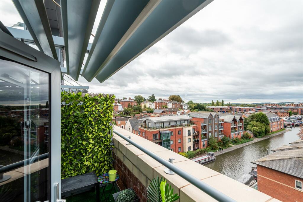 1 bedroom apartment for sale in Portland Street, Worcester, WR1
