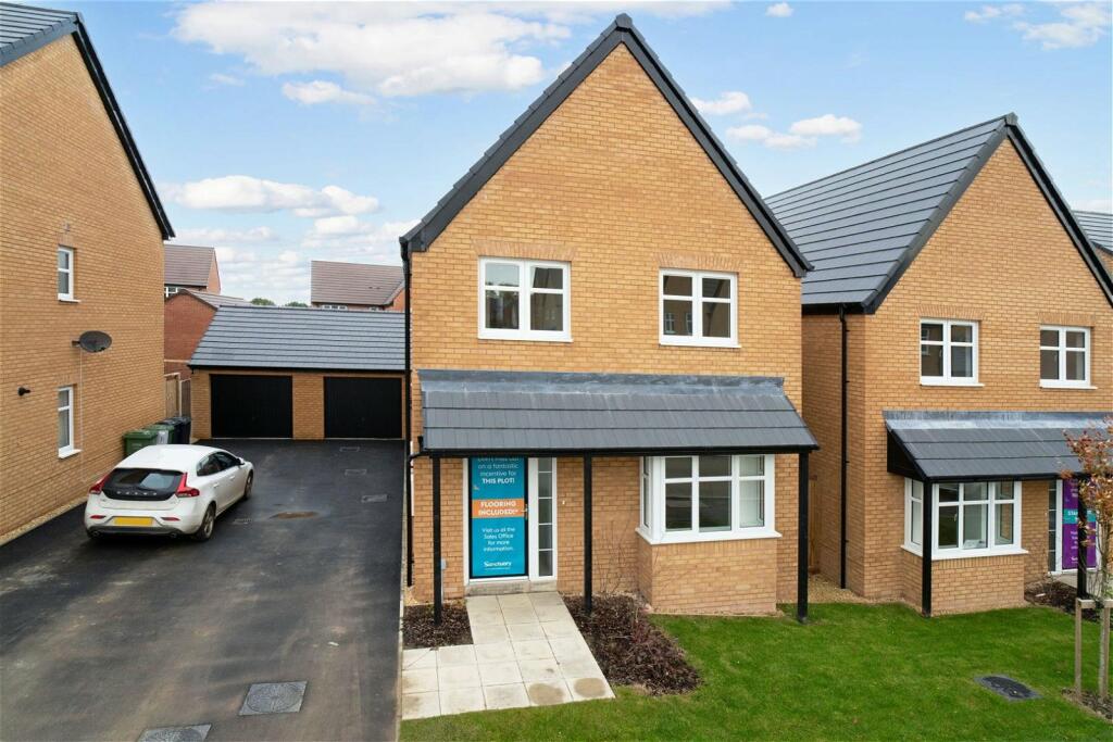 3 bedroom detached house for sale in Stonebow Road, Drakes Broughton