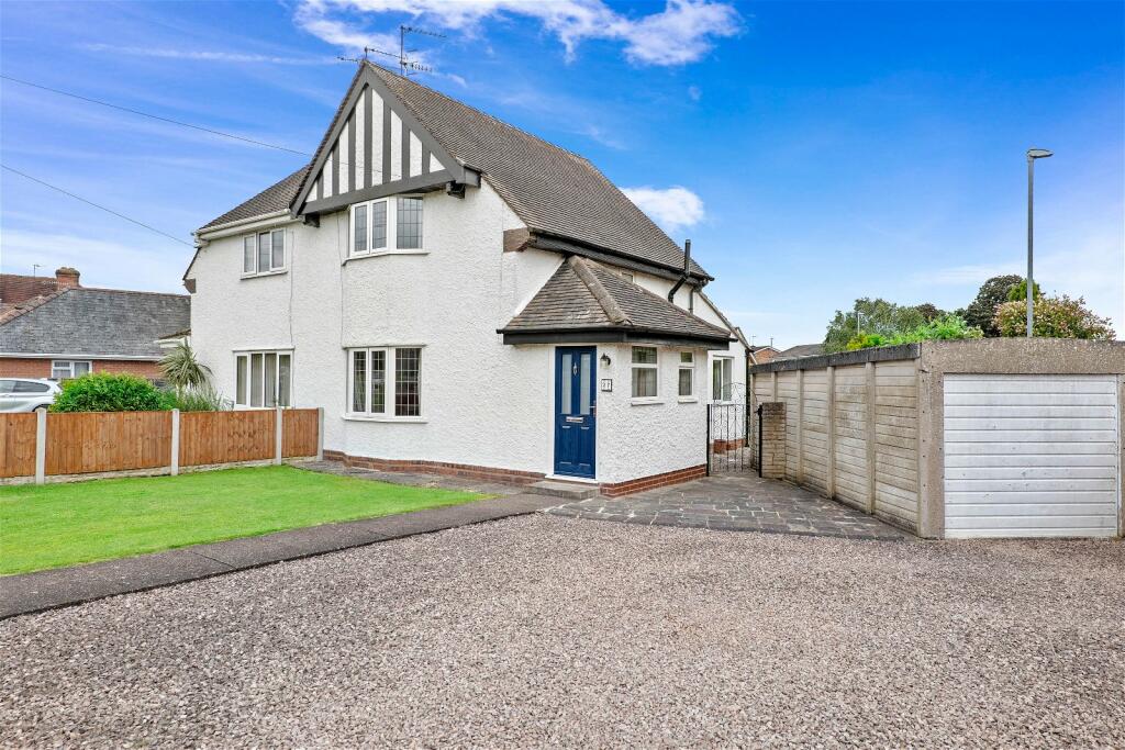 2 bedroom semidetached house for sale in Beckett Road, Northwick
