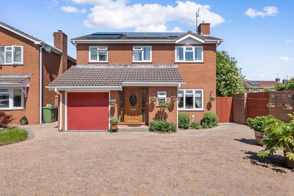 Main image of property: 11 Bullfinch Close, St. Peter's, Worcester.  WR5 3SL