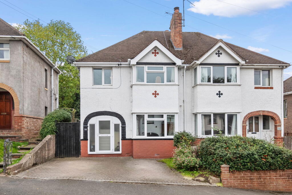 Main image of property: 16 Ronkswood Hill, Worcester.  WR4 9EP
