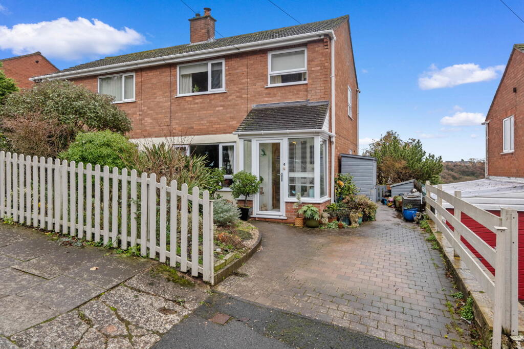 Main image of property: 6 Kenwood Close, Worcester.  WR4 9BE