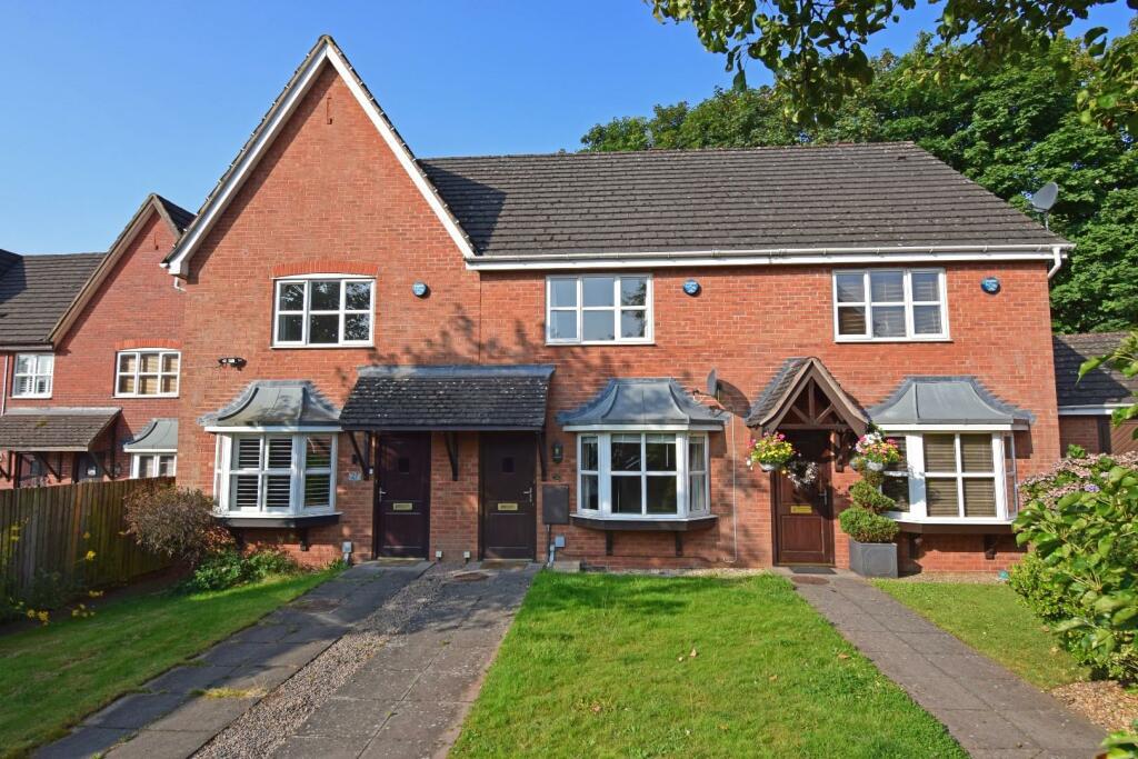 3 bedroom terraced house for sale in 26 Mallow Drive, Woodland Grange