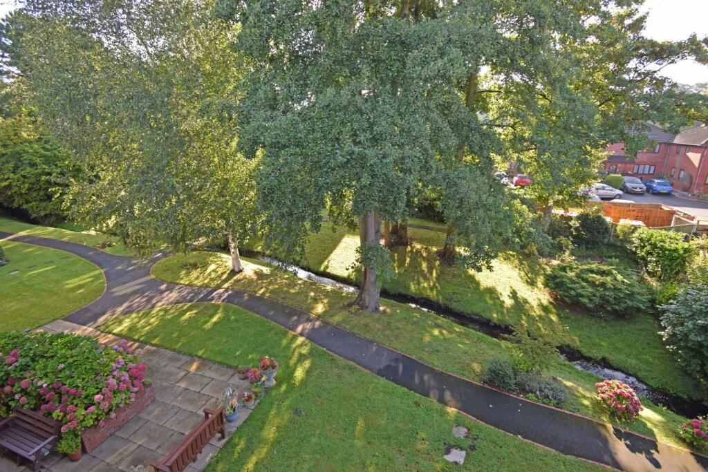 Additional property image - 29 St James Court, 30 The Strand, Bromsgrove, Worcestershire, B61 8AB