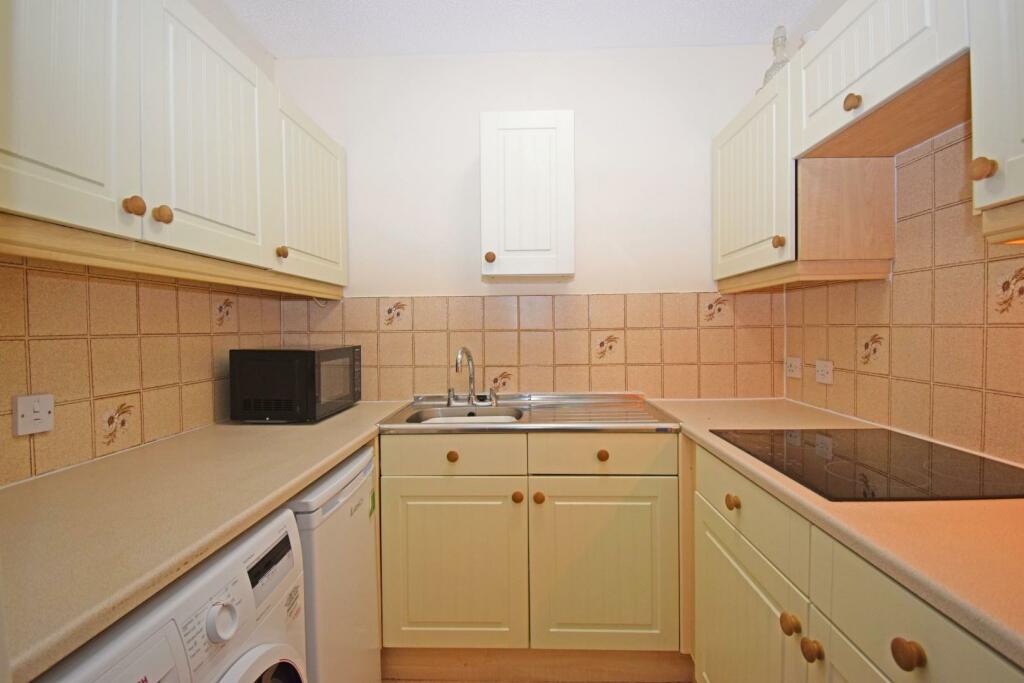 Additional property image - 29 St James Court, 30 The Strand, Bromsgrove, Worcestershire, B61 8AB