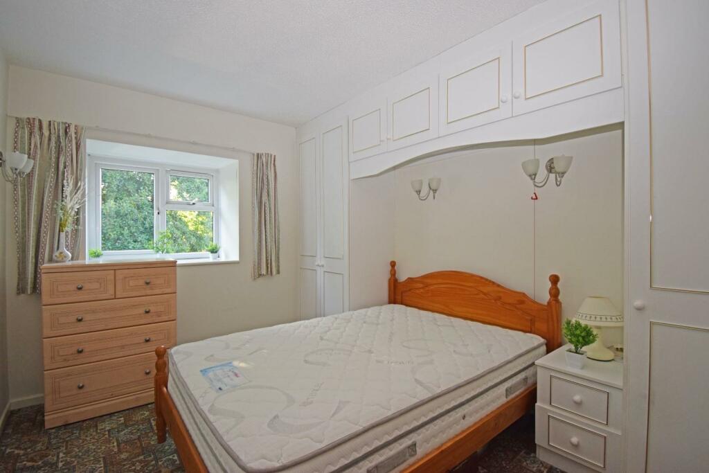 Additional property image - 29 St James Court, 30 The Strand, Bromsgrove, Worcestershire, B61 8AB
