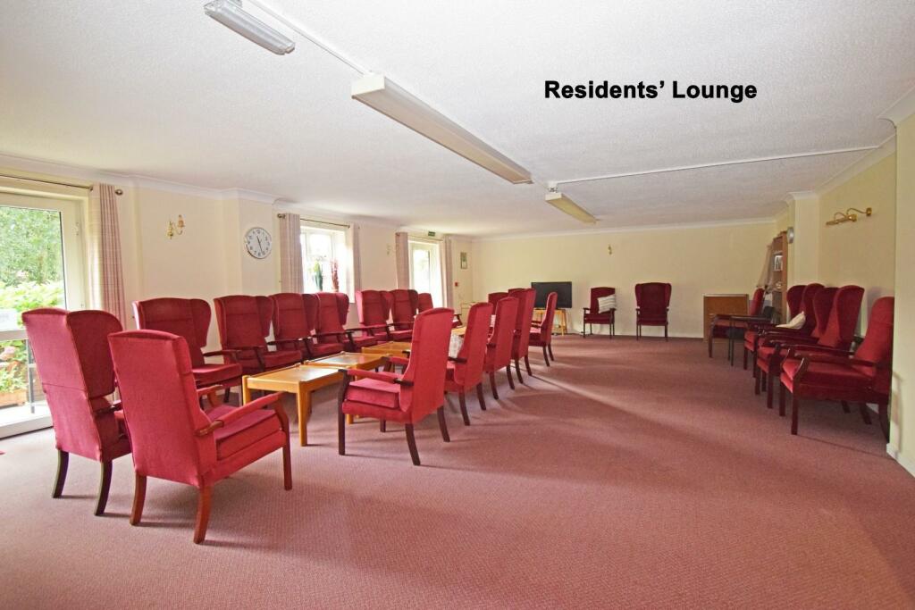 Additional property image - 29 St James Court, 30 The Strand, Bromsgrove, Worcestershire, B61 8AB