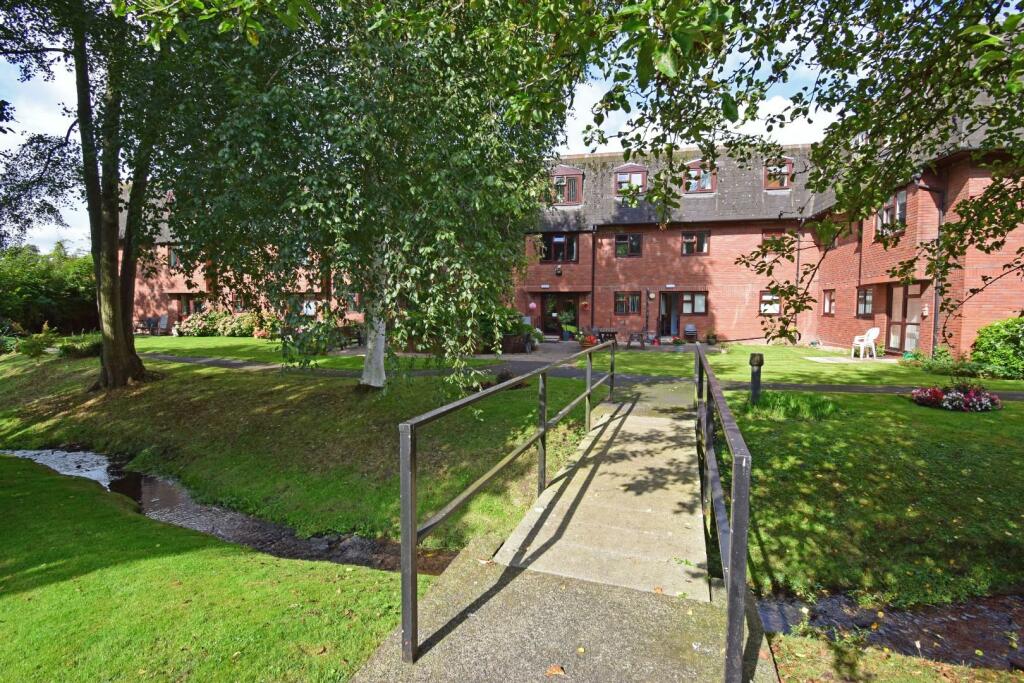 Additional property image - 29 St James Court, 30 The Strand, Bromsgrove, Worcestershire, B61 8AB