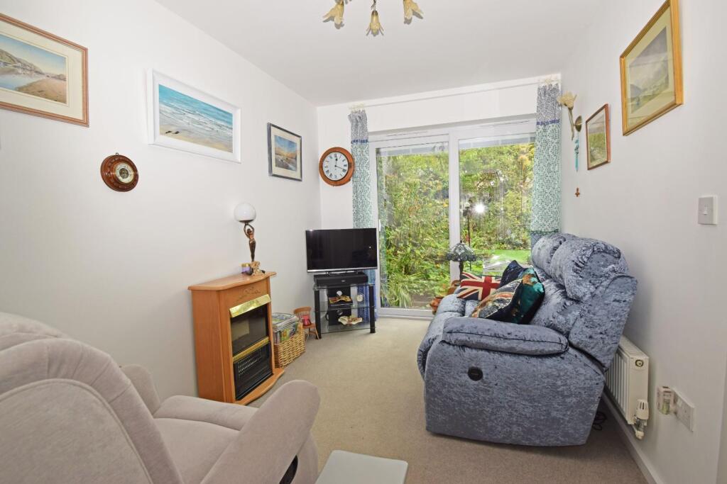 Additional property image - 29 Old Station Road, Bromsgrove, Worcestershire, B60 2AA