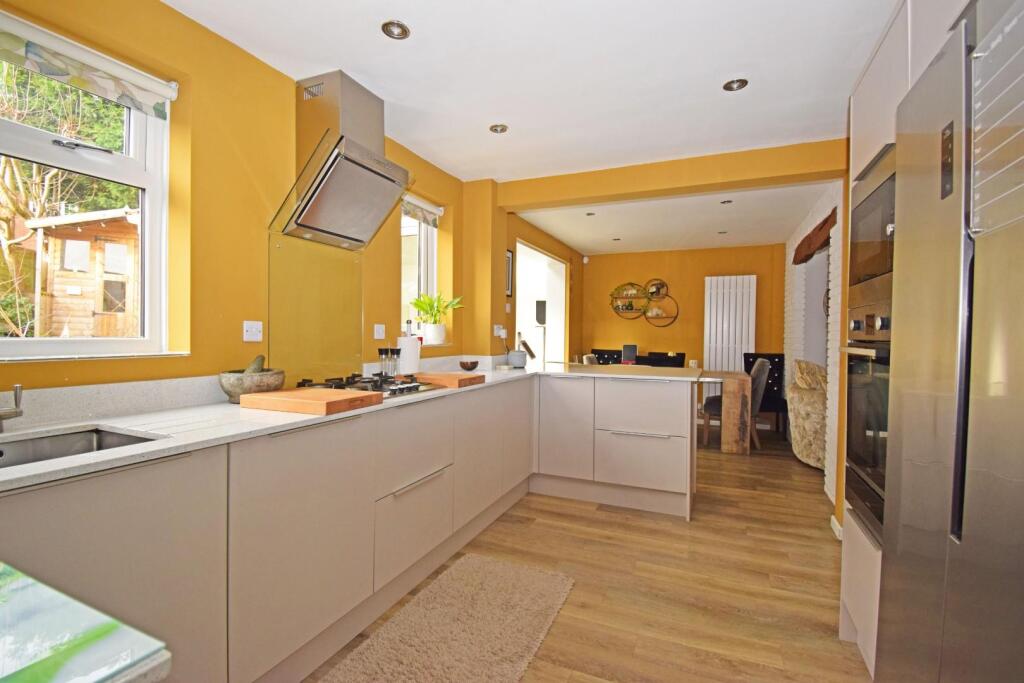 Additional property image - 1 Farrier Close, Stoke Heath, Bromsgrove, Worcestershire, B60 3PQ