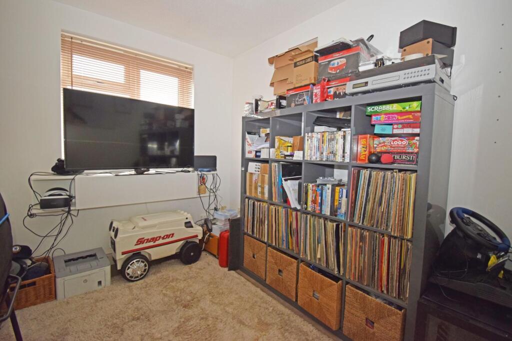 Additional property image - 1 Farrier Close, Stoke Heath, Bromsgrove, Worcestershire, B60 3PQ