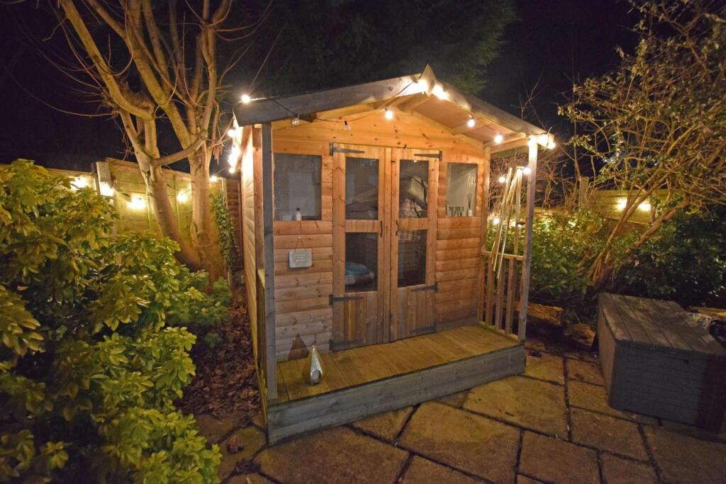 Additional property image - 1 Farrier Close, Stoke Heath, Bromsgrove, Worcestershire, B60 3PQ
