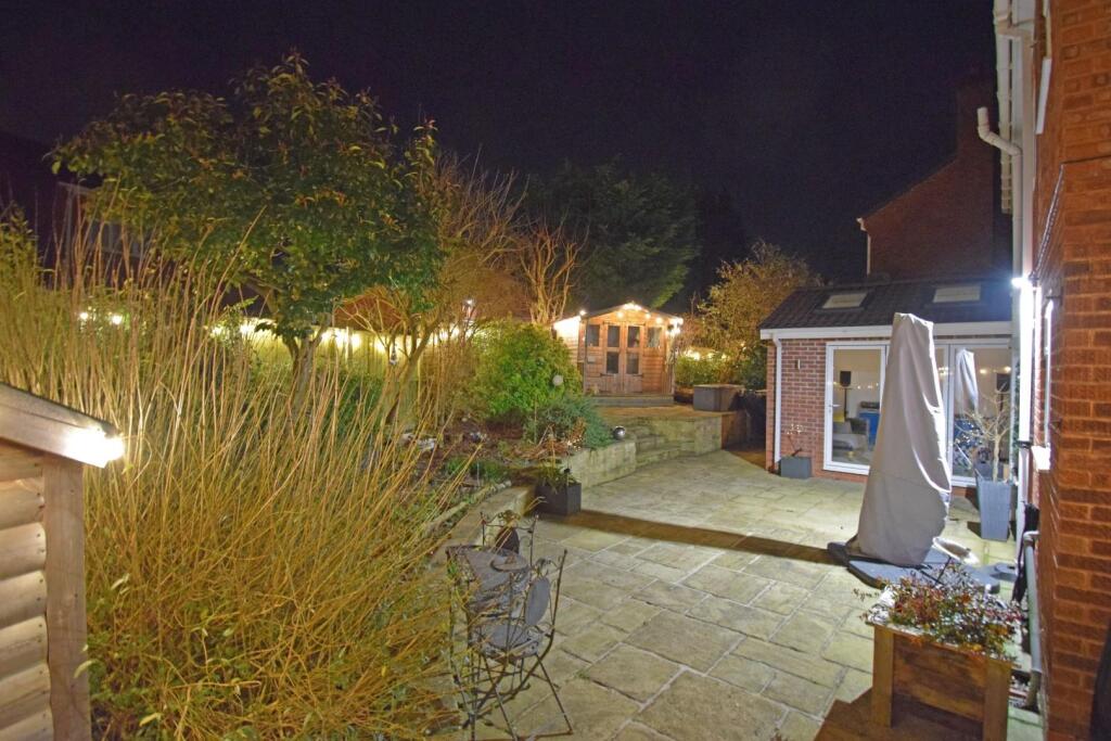 Additional property image - 1 Farrier Close, Stoke Heath, Bromsgrove, Worcestershire, B60 3PQ