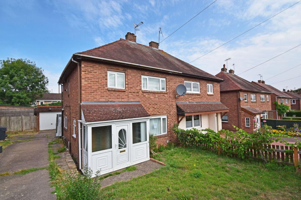 3 bedroom semi-detached house