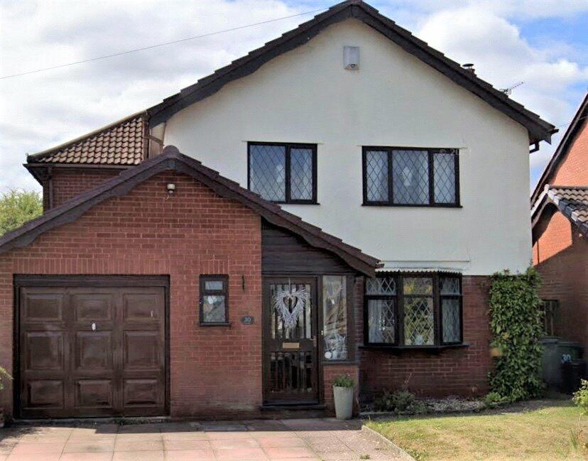 5 bedroom detached house for sale in Hall Drive, Greasby, Wirral