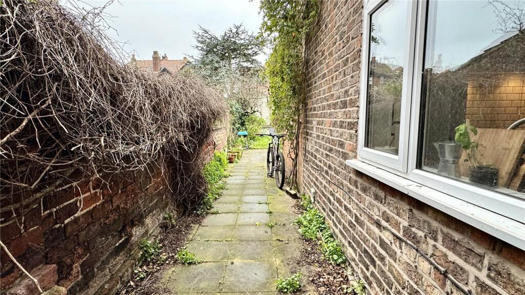Additional property image - North Road, West Kirby, Wirral, Merseyside, CH48