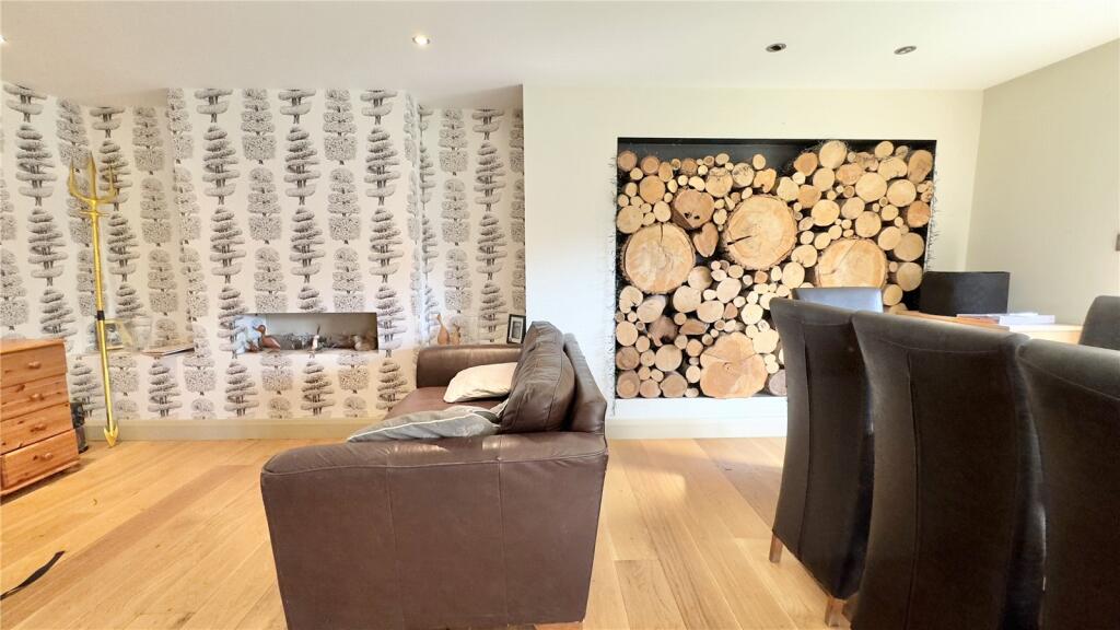 Additional property image - Hoyle Road, Hoylake, Merseyside, CH47